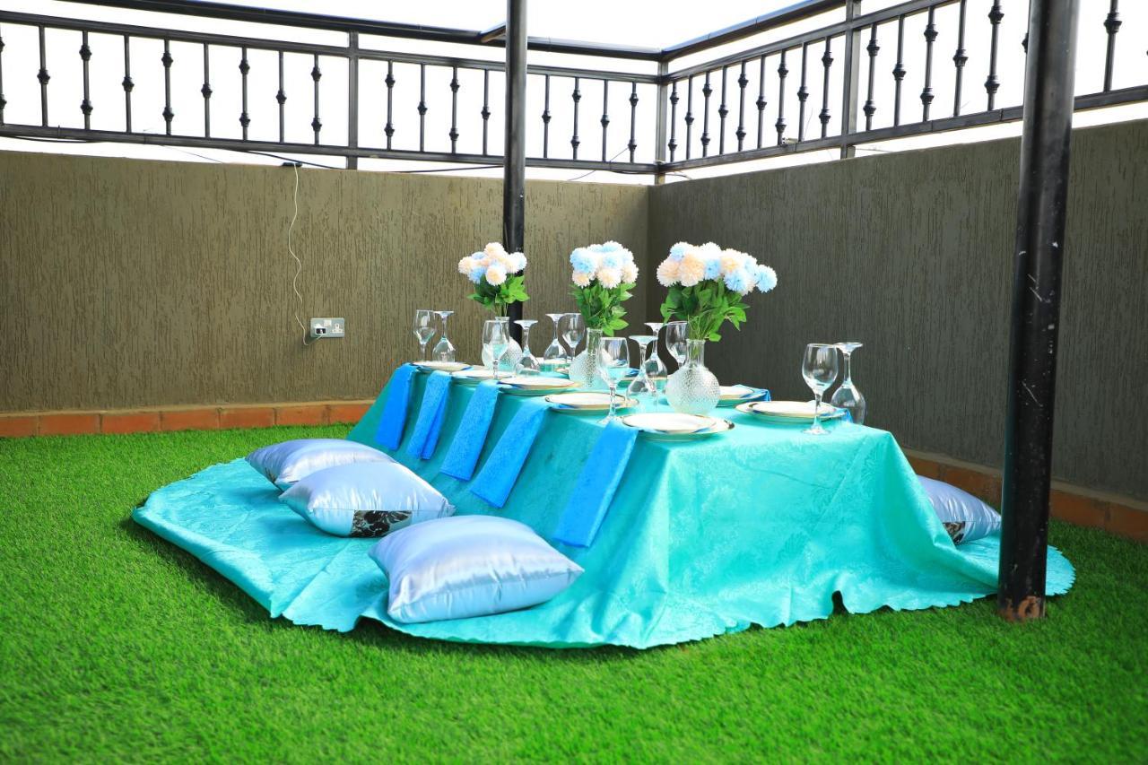 Galaxy Motel Kampala Exterior photo